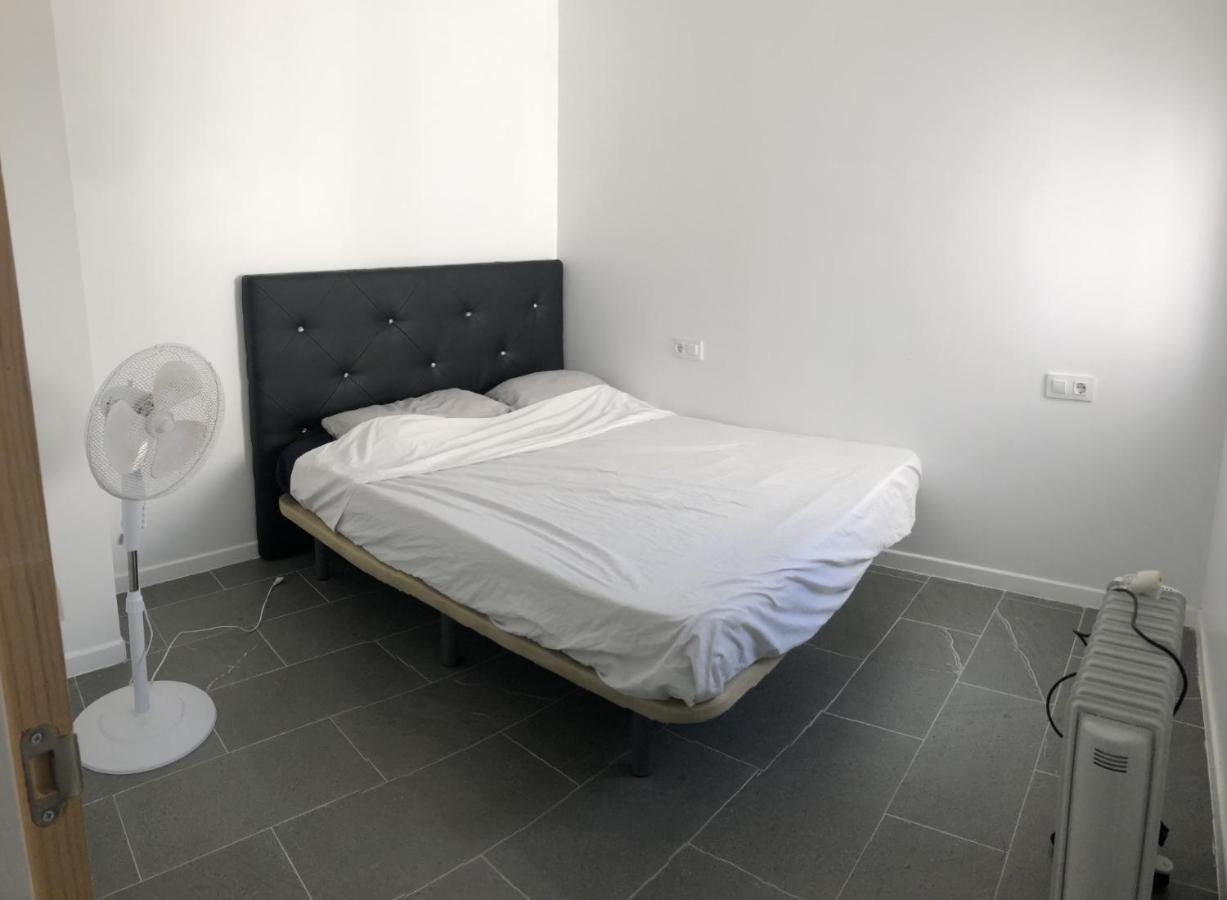 Bel Appartement Roses Plage Exterior foto