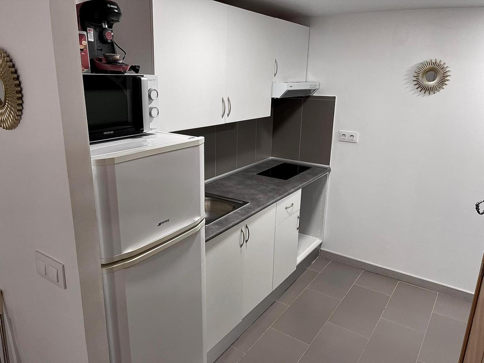 Bel Appartement Roses Plage Exterior foto